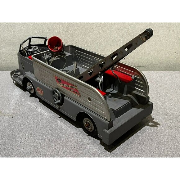 Vintage 1950s 17” Ideal Toy Co Fix It Tow Truck Toy Missing Parts Restoration - Picture 9 of 16